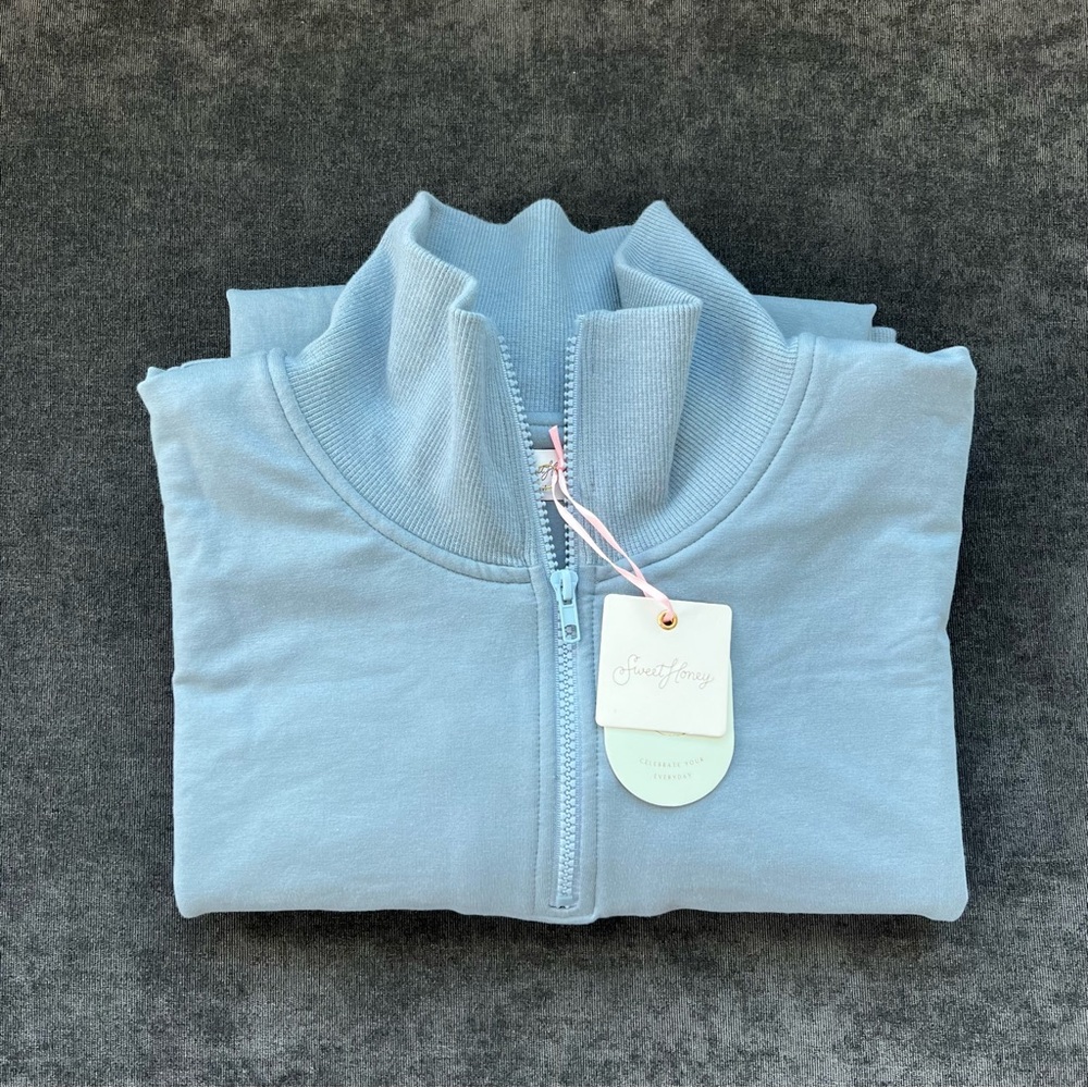NWT SweetHoney Women’s Active Quarter Zip Pullover Size Medium - Picture 8 of 8